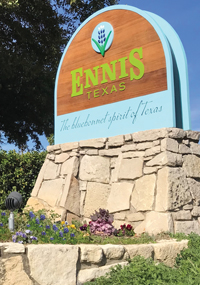 Top Things to do in Ennis, Dallas Fort Worth, DFW, Limousine, Limo, Shuttle, Charter Bus, Birthday, Wedding, Bachelor Party, Bachelorette Party, Nightlife, Clubs, Brewery Tours, Winery Tours, Funeral, Quinceanera, Sports, Cowboys, Rangers